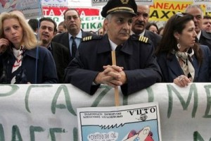 Греческие власти договорились с профсоюзами