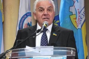 Василий Хара подал в отставку, назвав руководителей украинских профсоюзов бездельниками и предателями