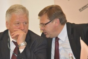 Уволен в соответствии с указом президента РФ