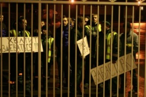 Бастующих рабочих «Хейнекена» спрятали за решетку