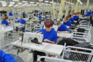 Работники швейного предприятия готовы бастовать под Новый год