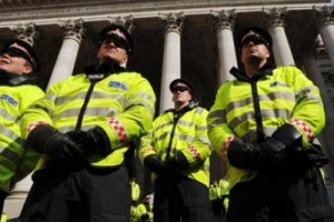 В Сербии бастуют полицейские