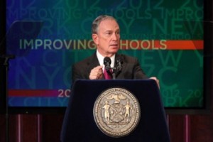 Мэр Нью-Йорка хочет улучшить образование, сократив учителей и закрыв школы