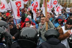7 тыс. румын, недовольных действиями властей, вышли на митинг