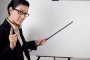 Эстонские учителя начали забастовку