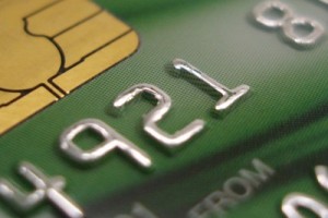 Зарплата наличными останется в прошлом?