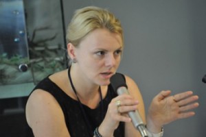 Ходить в отпуск по уходу за ребенком «не модно», считают работодатели