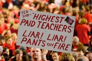 Австралийские учителя потребовали от губернатора выполнения обещаний (ВИДЕО)