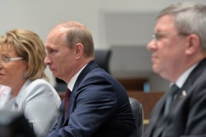 Путин предложил Совету Федерации реформироваться