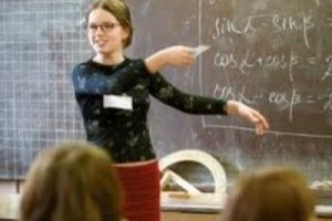 Профсоюз: срезания учительских надбавок в Москве нет