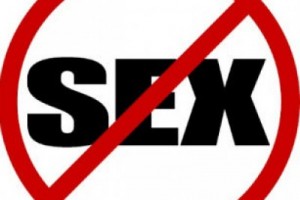 Женщины поддержат оппозицию с помощью секс-забастовки