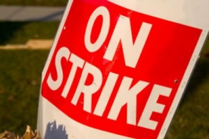 Депутаты предлагают упростить процедуру проведения забастовок