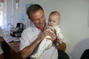 Дума примет закон о запрете сверхурочных и командировок для одиноких родителей?