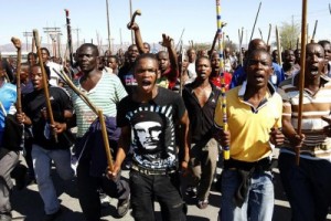 Шахты в ЮАР закрываются из-за забастовок одна за другой