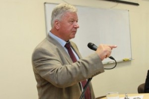 Председатель ФНПР назвал реально необходимую сумму МРОТ