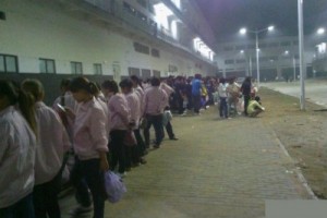 На китайском заводе-сборщике iPhone 5 бастуют рабочие