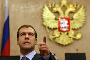 Дмитрий Медведев назвал предложения работодателей по изменению Трудового кодекса "экстремистскими"