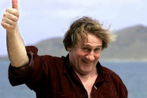 Медведев и Путин зовут Жерара Депардье спрятаться от налогов в России