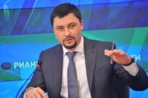 Зарплата соцработников к 2018 году вырастет на 100%