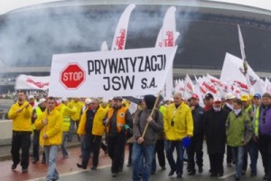 Польский профсоюз "Солидарность" вывел шахтеров на акцию протеста против акцизов на уголь