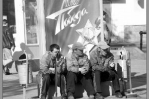 При простое работник получит право отсутствовать на своем месте, если начальник не предоставил ему другую работу