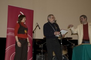 Профсоюзы вручили премию автору самого остросоциального романа