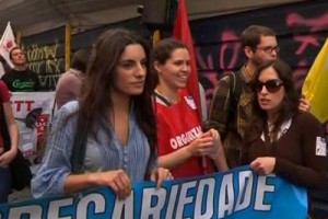 Профсоюзы вышли на улицы против 80 млрд евро