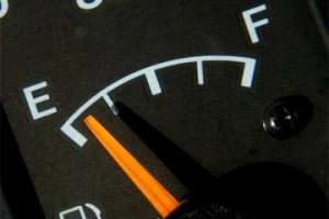 Топливный кризис дошел до Томска, но запасов бензина должно хватить