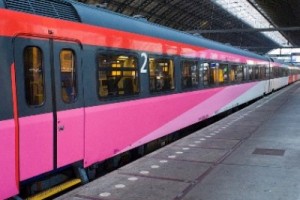 Голландские транспортники проведут серию стачек в июне