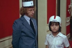 Работницу уволили после того, как она отказалась покрасить волосы