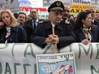 Греческие власти договорились с профсоюзами