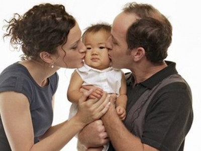 Регионы обяжут открыть "курсы усыновителей"