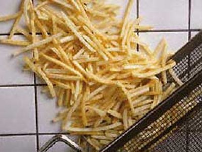 Во Франции бастуют рабочие всемирного поставщика картошки фри