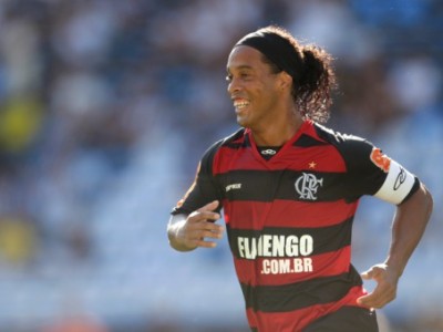 Самому высокооплачиваемому футболисту не платят зарплату