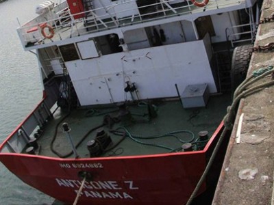 Во Франции бастует литовско-русский экипаж панамского судна принадлежащего греку