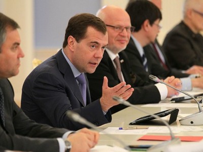 Президент поручил Путину разобраться с митингами и профсоюзами