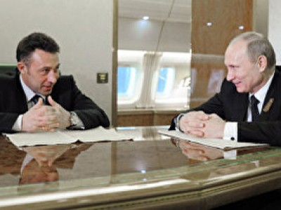 Сопредседатель общественного движения "В защиту человека труда" станет полпредом президента в УФО