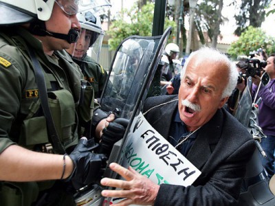 В Греции продолжаются массовые акции протеста транспортников и бюджетников