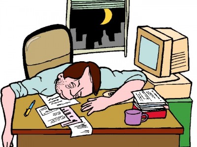 Кто относит себя к трудоголикам?