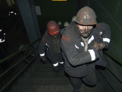 Губернатор Иркутской области обязал выплатить зарплату шахтерам