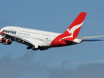 Глава авиакомпании Qantas не заработал на бонусы