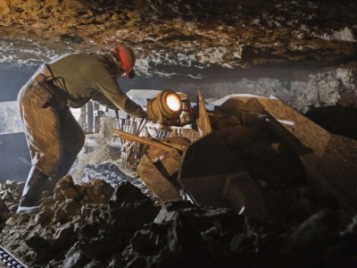 Шахтеры Хакассии получают зарплаты спустя десятилетие