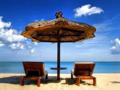 Почти четверть россиян завидует отпускникам-сослуживцам