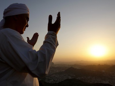 Протесты в Омане переросли в сидячую забастовку у нефтяной скважины