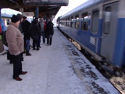 По всей Польше остановлены поезда