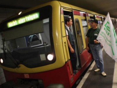 Немецкие железнодорожники бастуют, требуя продолжить переговоры