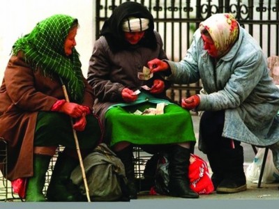 Потребительская корзина по-украински: четыре пеленки на младенца