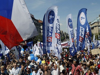 50 тысяч недовольных чехов вышли на улицы