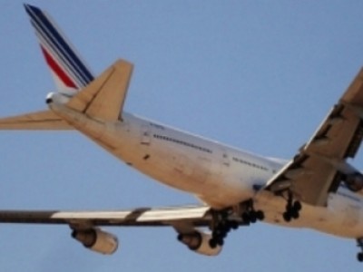 Французские авиамеханики требуют повышения зарплат