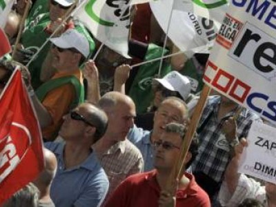 Транспортники Чехии будут бастовать против урезания соцрасходов и повышения пенсионного возраста